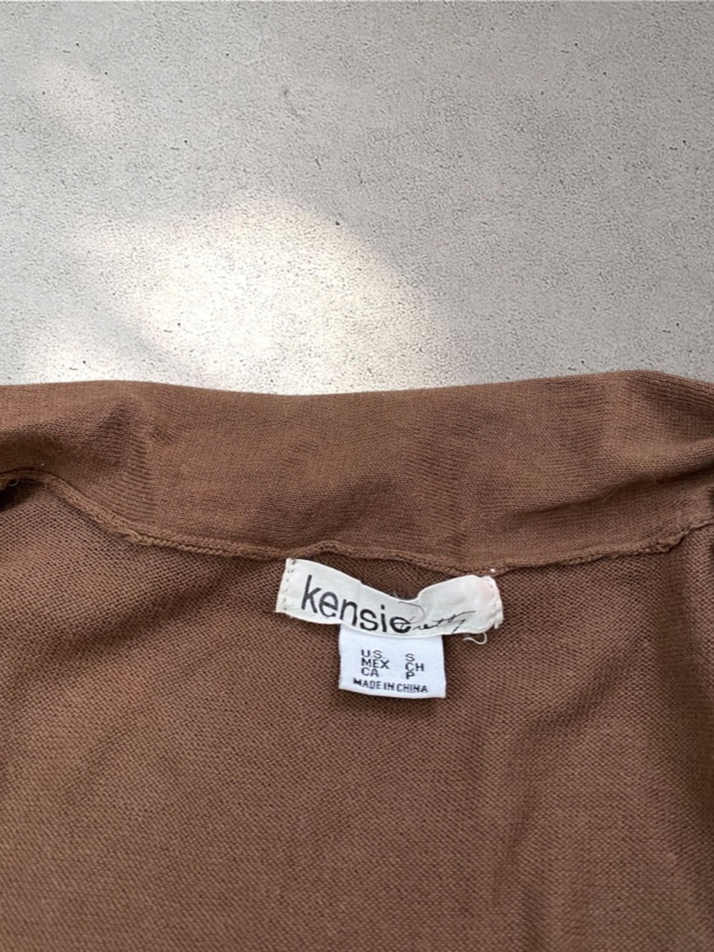 Kensie Sleeveless Brown Cardigan w/ Tie Waist & Shawl Collar - Picture 6 of 8